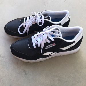 Reebok Classic Sneakers